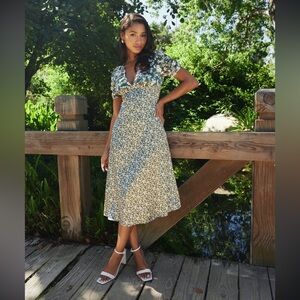 BACKYARD ROSES Katrina Floral Midi Dress